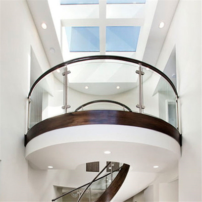 Verja de cristal moderna de la barandilla de TESIA para la escalera de la terraza de la cubierta del balcón del apartamento