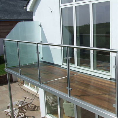 Verja de cristal moderna de la barandilla de TESIA para la escalera de la terraza de la cubierta del balcón del apartamento
