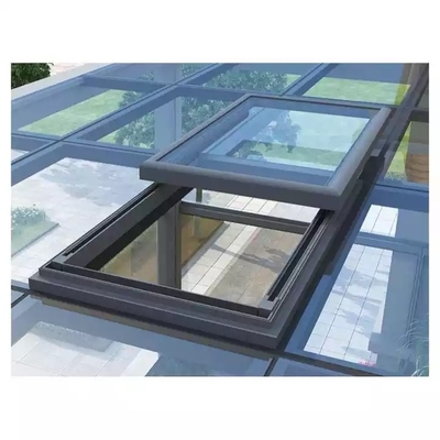Tragaluz de cristal moderado colorido de la ventana de encargo con el túnel de Sun tubular