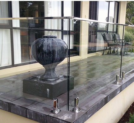 Verjas de cristal Frameless de acero inoxidables modernas de la barandilla para interior y al aire libre