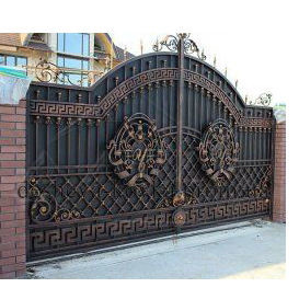 Entrada de la seguridad que desliza las puertas de la calzada, diseño del tubo principal del hierro labrado