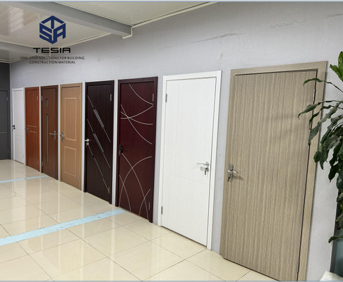 Tesia Puerta de habitación de madera contrachapada impermeable personalizada PVC Puerta interna de WPC