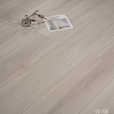 la madera de madera laminada sólida de la prenda impermeable del suelo del grano de 1220*190m m dirigió el piso