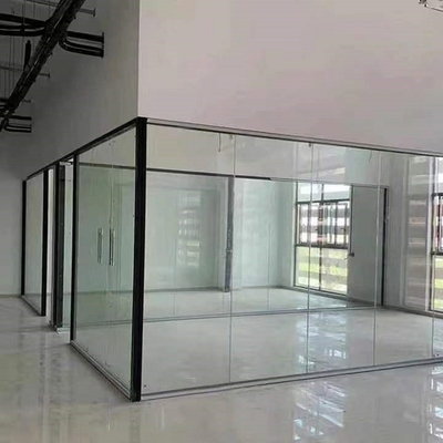 Piso de cristal moderado de la pared de división de la oficina de la melamina a los tabiques insonoros del techo