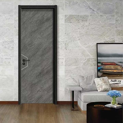 Puerta rasante interior de madera modificada para requisitos particulares del MDF de la madera contrachapada con final de la chapa