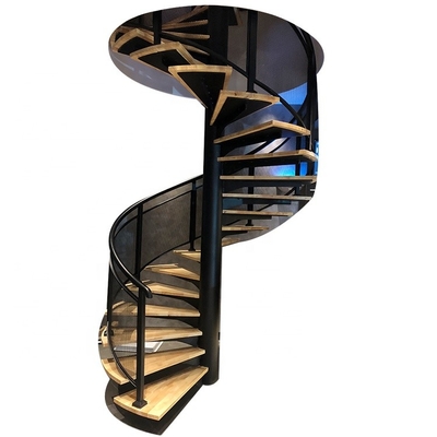 Escaleras de acero confeccionadas del resbalón del ático interior anti negro de la escalera espiral SS304