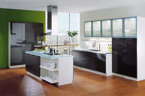 Cad que dibuja a los armarios de cocina modulares económicos con las puertas de la pintura de la laca