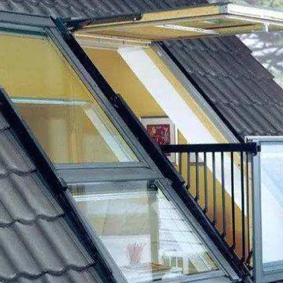 Tragaluz de cristal Windows del tejado del marco de la prenda impermeable de la opinión del cielo del doble de aluminio de Windows