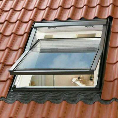 Tragaluz de cristal Windows del tejado del marco de la prenda impermeable de la opinión del cielo del doble de aluminio de Windows