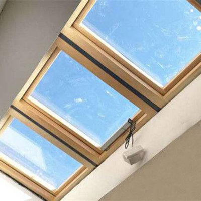 Tragaluz de cristal Windows del tejado del marco de la prenda impermeable de la opinión del cielo del doble de aluminio de Windows