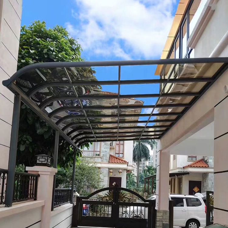 Policarbonato de aluminio M Shape Black Color o refugio modificado para requisitos particulares del Carport del color para el garaje de la casa
